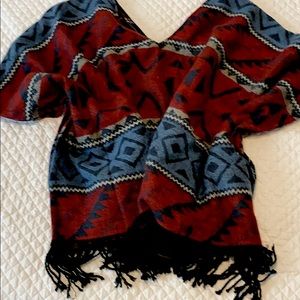 “XS-S” poncho-sweater (runs big)